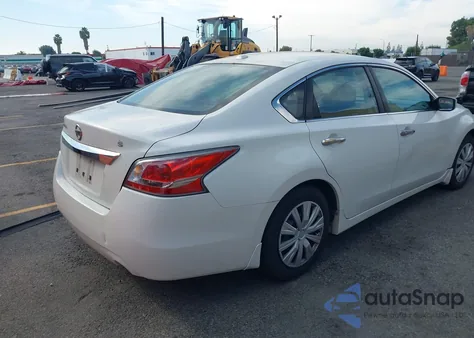 2015 Nissan Altima 2.5 S from USA, damaged, VIN 1N4AL3AP1FN358217